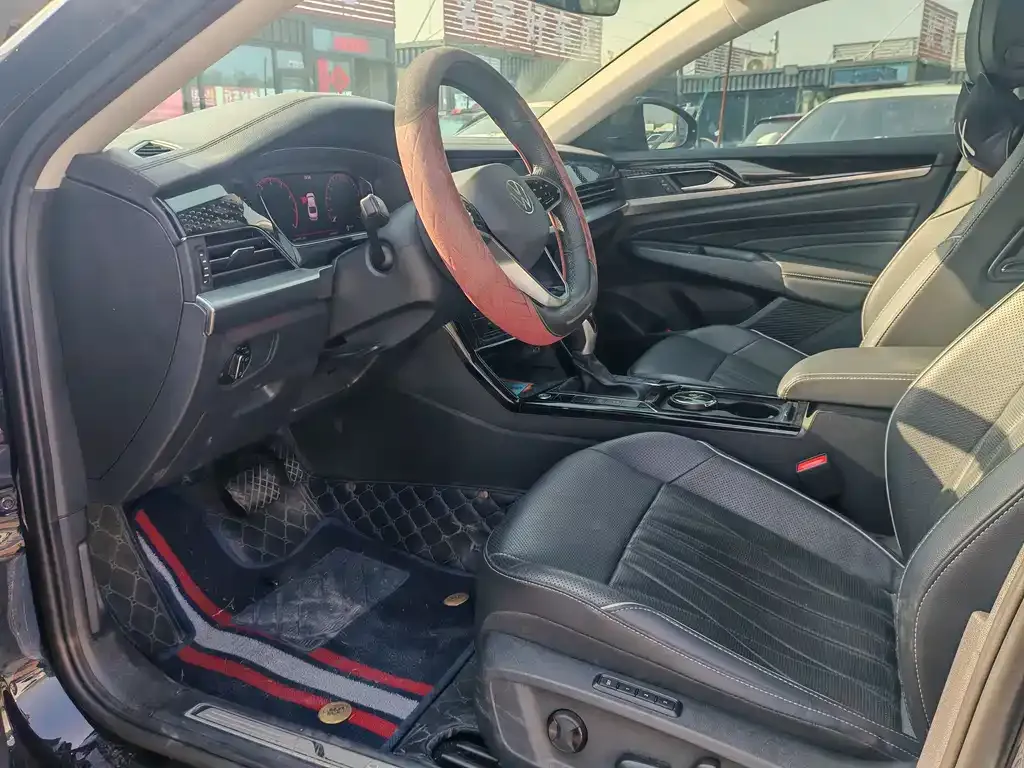 Volkswagen Passat 2022 из CN, фото 4