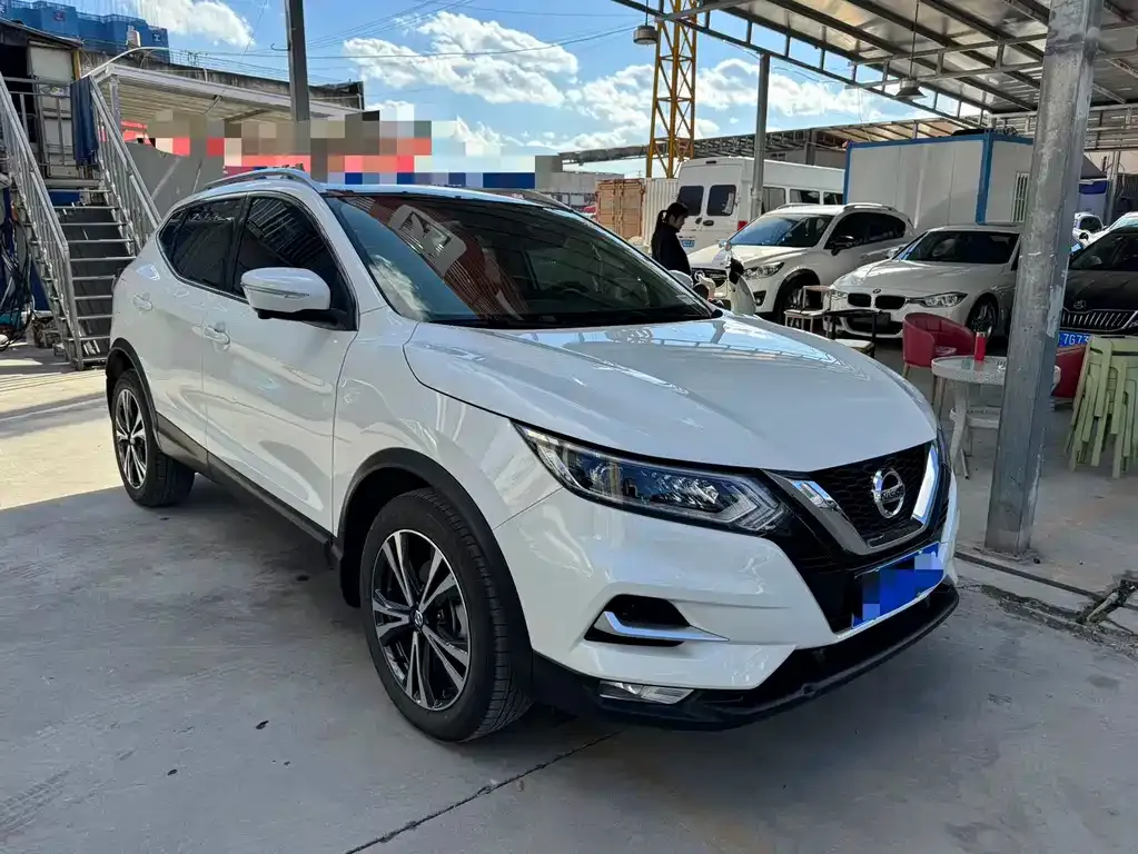 Nissan Qashqai — фото 3