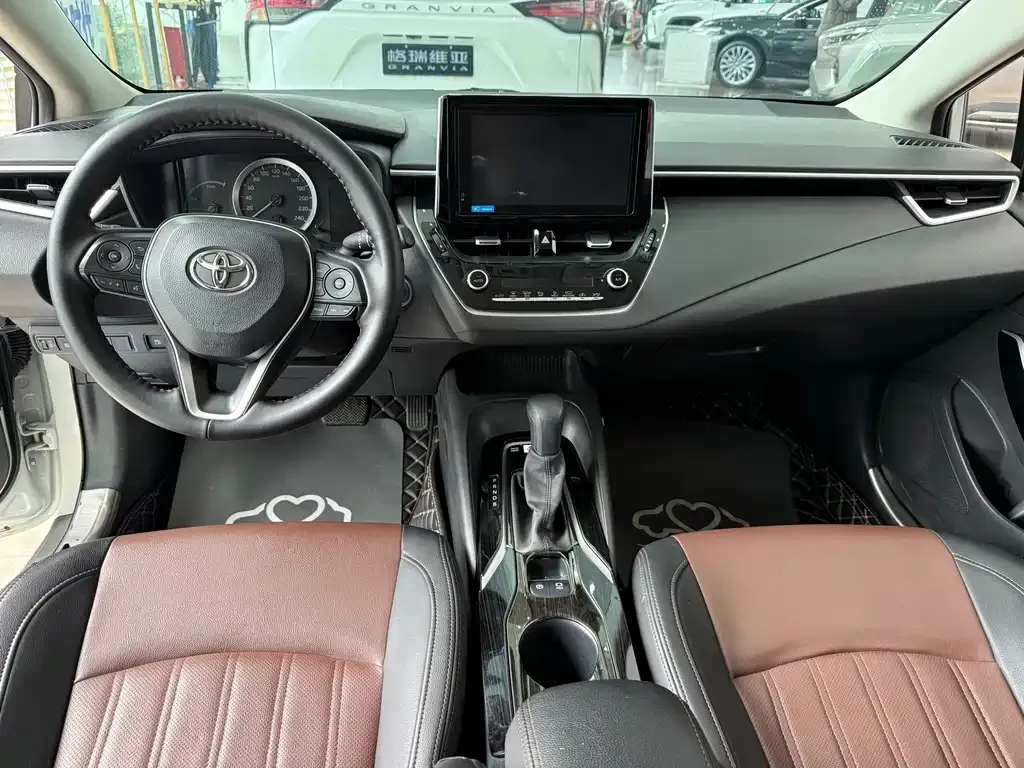 Toyota Corolla 2021 из CN, фото 4