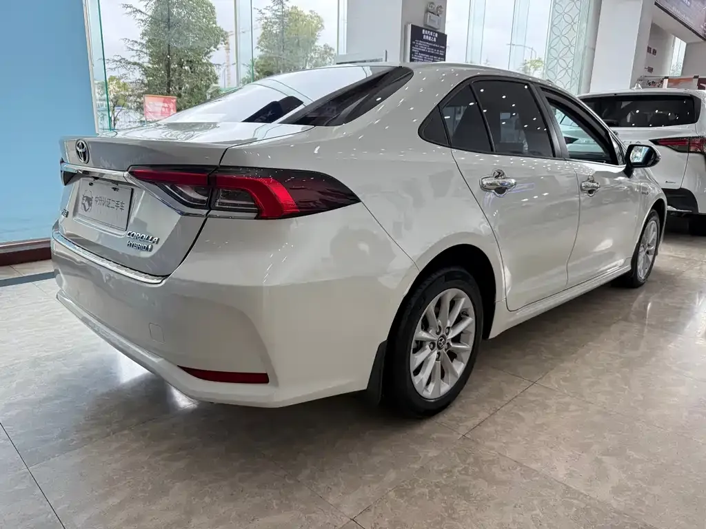 Toyota Corolla 2021 из CN, фото 5