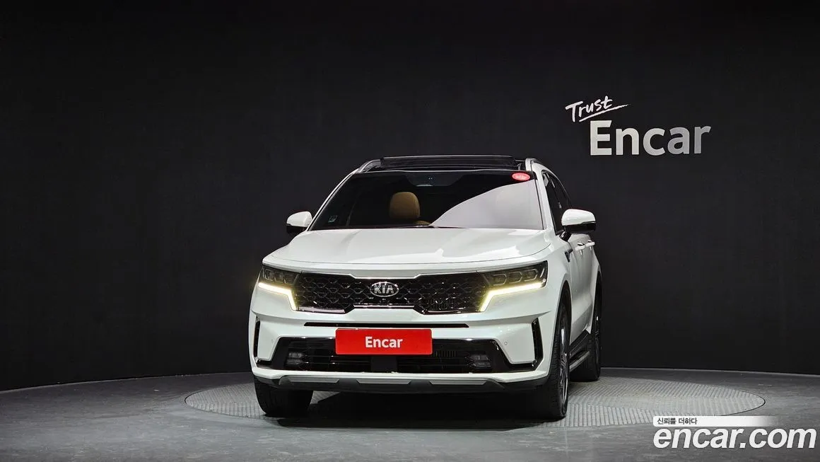 Kia Sorento — фото 3