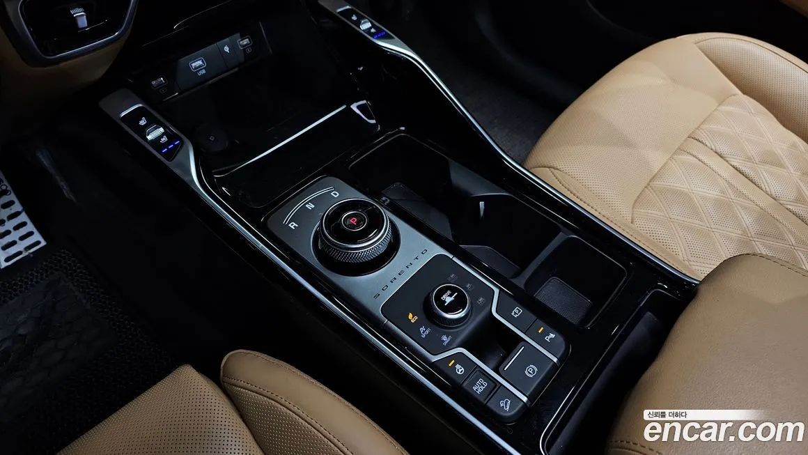 Kia Sorento — фото 9