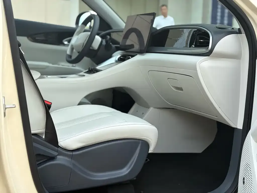 Geely Starburst 2025 из CN, фото 8
