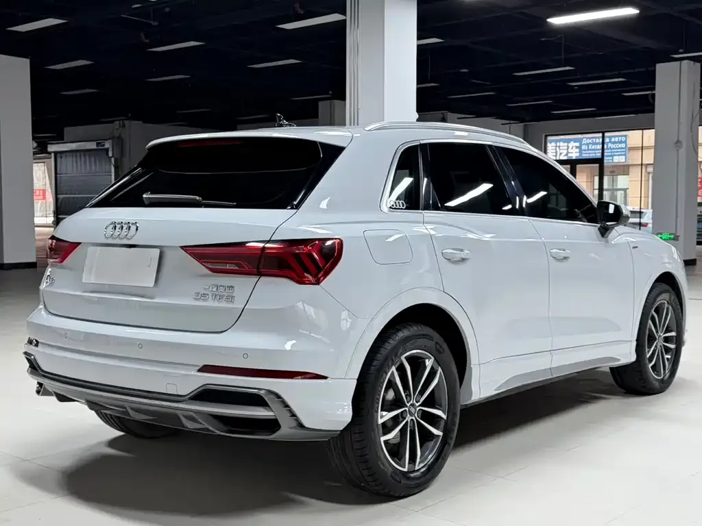 Audi Q3 — фото 5