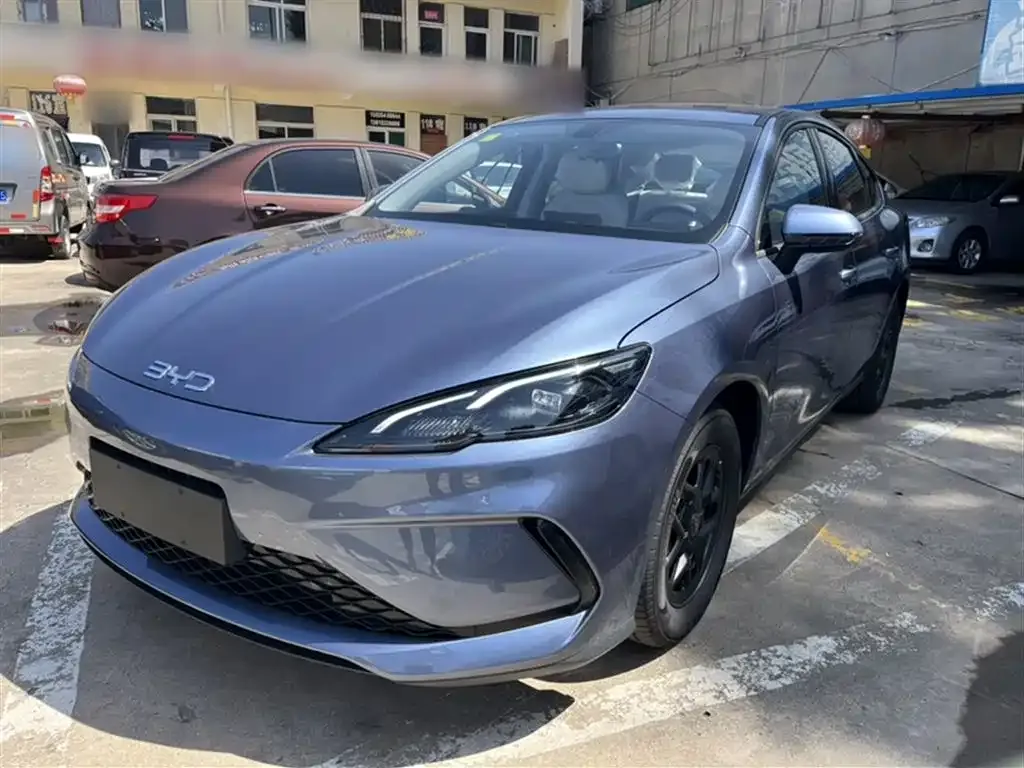 BYD Seal 05 DM-i 2025 из CN, фото 2