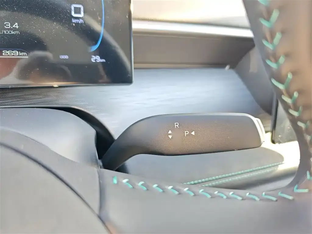BYD Seal 05 DM-i 2025 из CN, фото 6