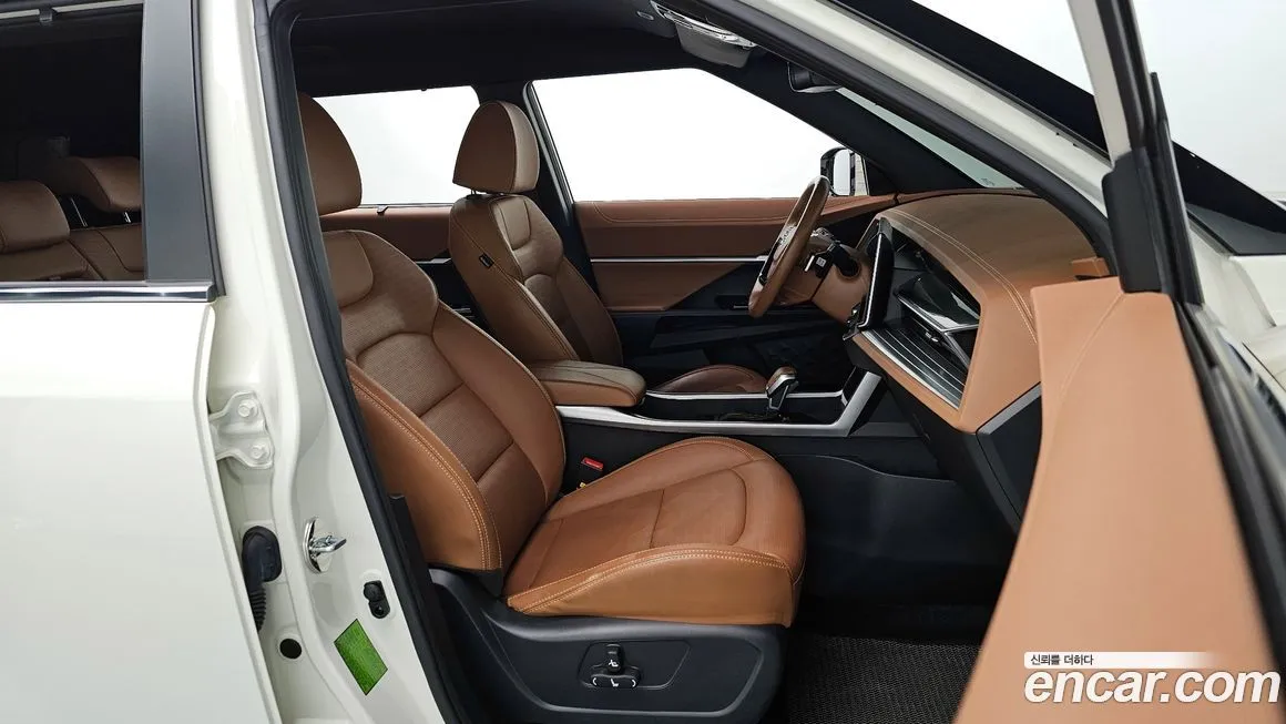 KG Mobility (Ssangyong) Torres — фото 10