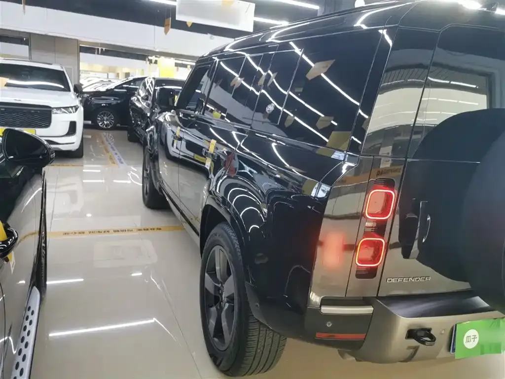 Land Rover Defender 2024 из CN, фото 5