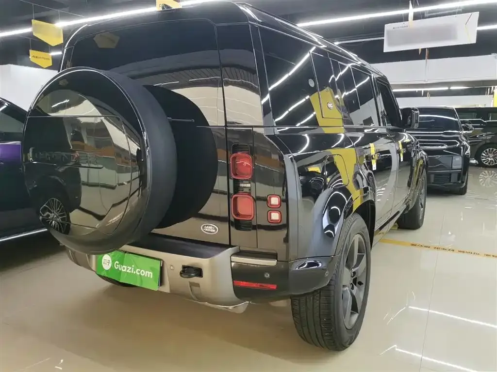 Land Rover Defender 2024 из CN, фото 7