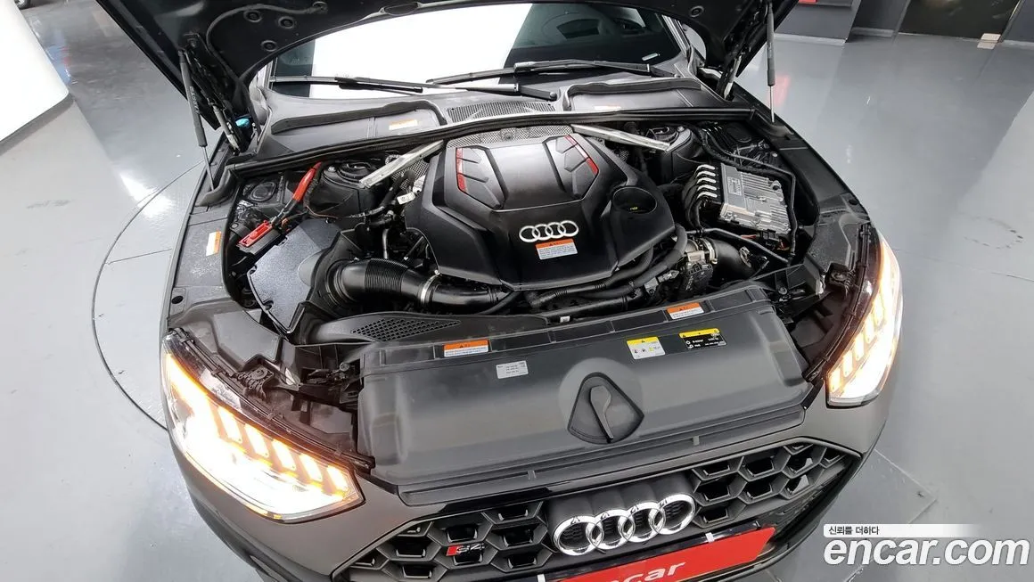Audi S4 2023 из KR, фото 6