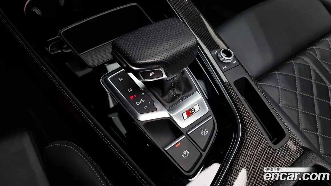 Audi S4 2023 из KR, фото 9