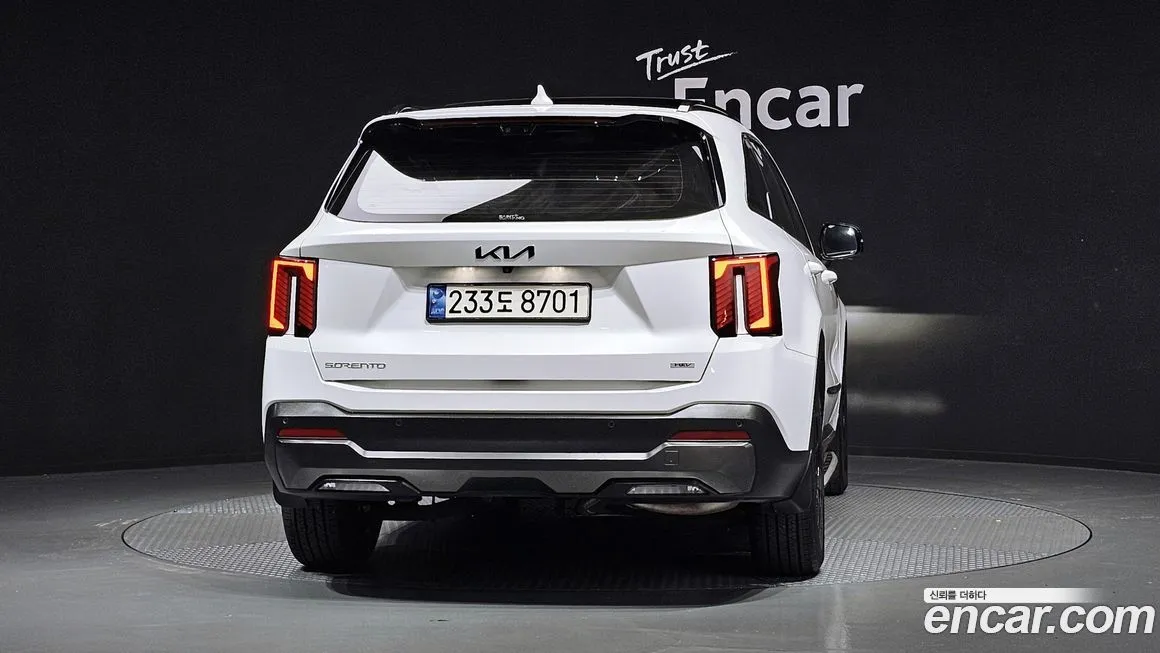 Kia Sorento — фото 4