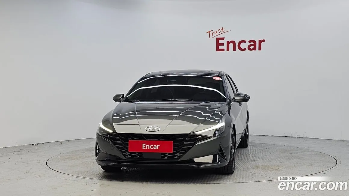 Hyundai AVANTE — фото 3