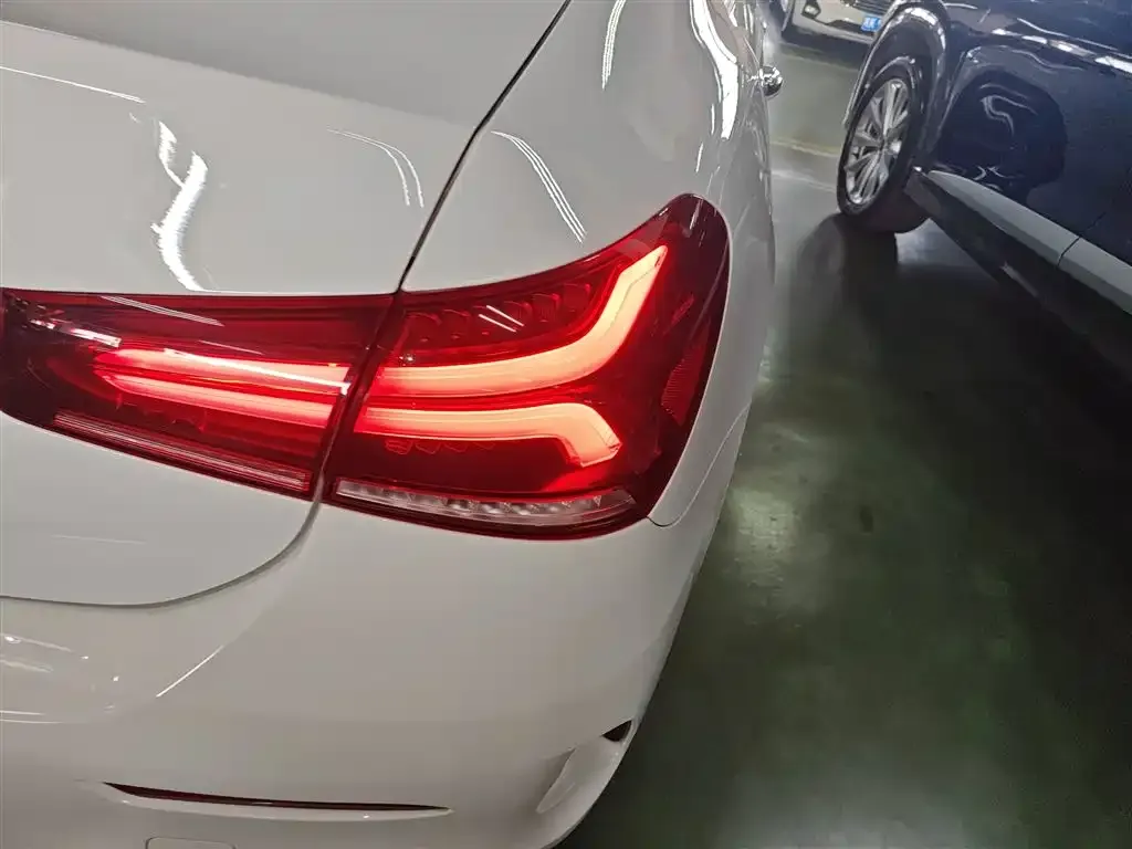 Mercedes-Benz A-Class 2023 из CN, фото 8