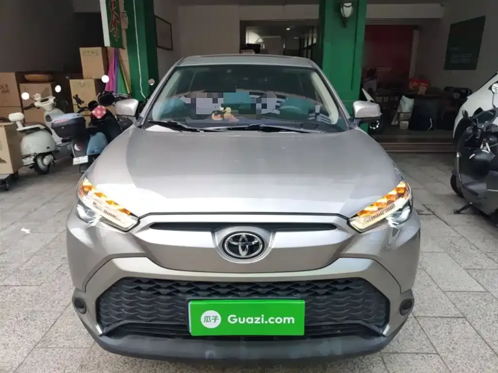 Toyota Frontlander 2022 из CN, фото 3