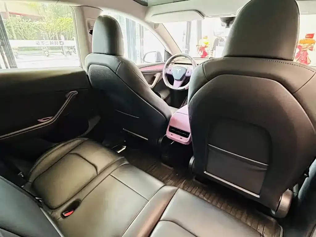 Tesla Model Y 2022 из CN, фото 7