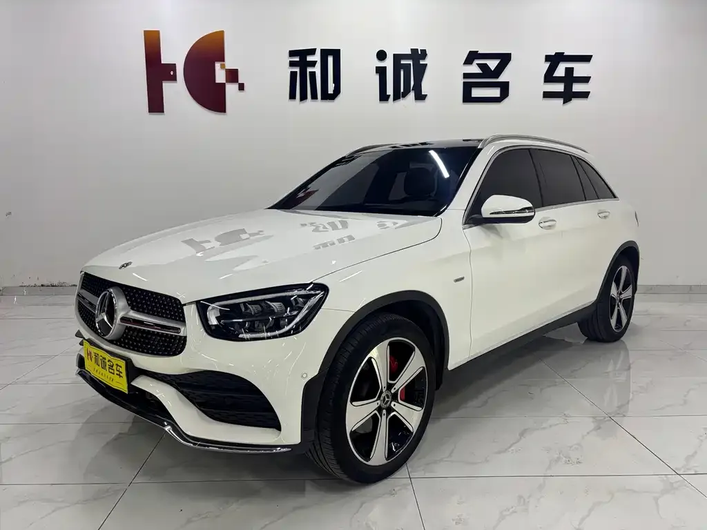 Mercedes-Benz GLC — фото 1