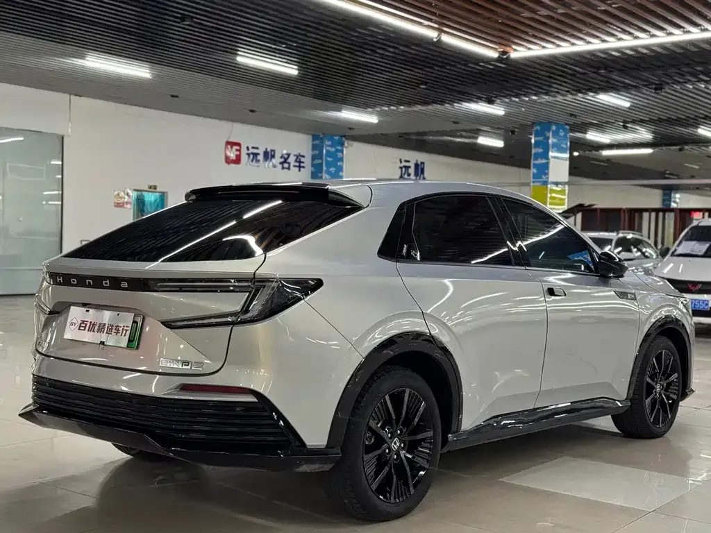 Honda e:NP2 2024 из CN, фото 4