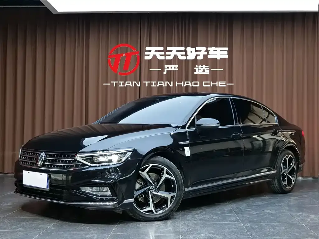 Volkswagen Magotan 2023 из CN, фото 1