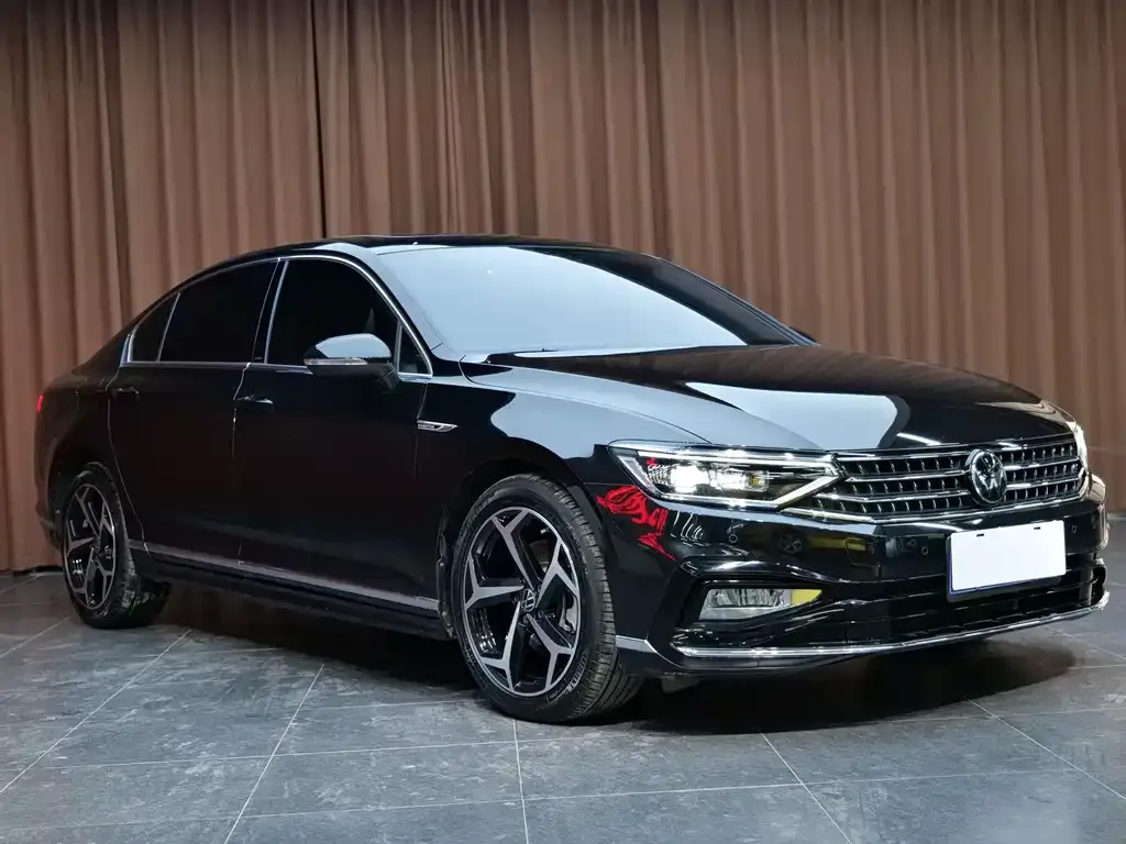 Volkswagen Magotan 2023 из CN, фото 3