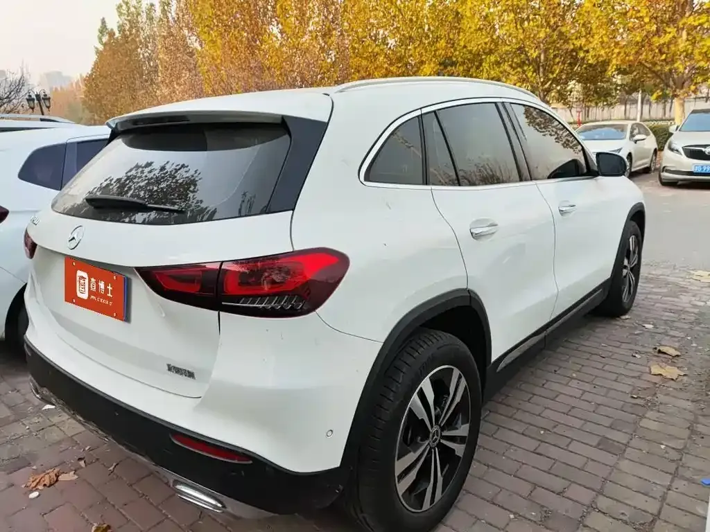 Mercedes-Benz GLA — фото 4