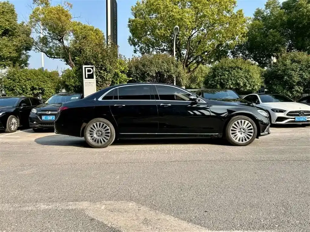 Mercedes-Benz E-Class 2023 из CN, фото 2