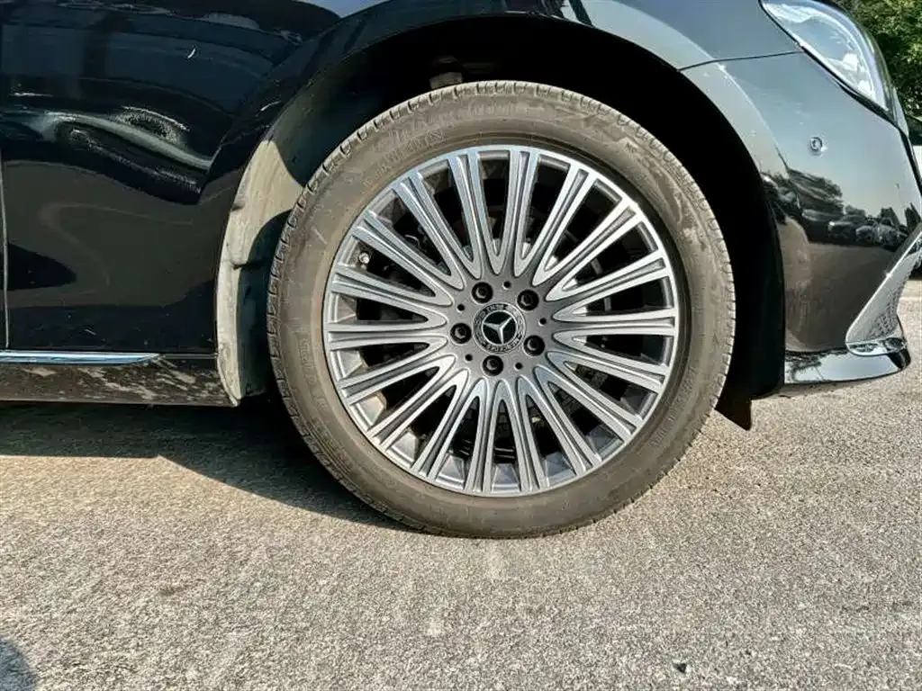 Mercedes-Benz E-Class 2023 из CN, фото 3