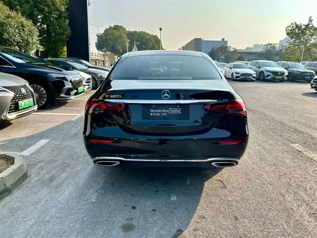 Mercedes-Benz E-Class 2023 из CN, фото 6