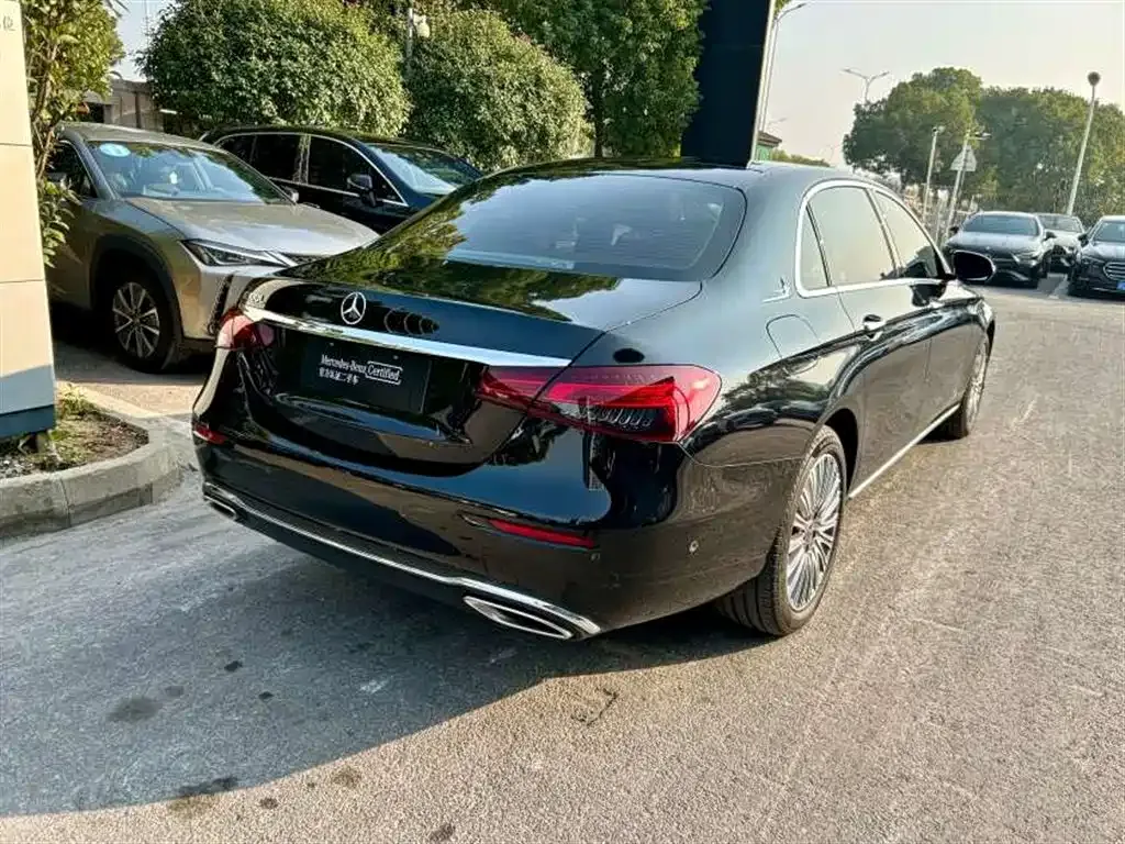 Mercedes-Benz E-Class 2023 из CN, фото 7