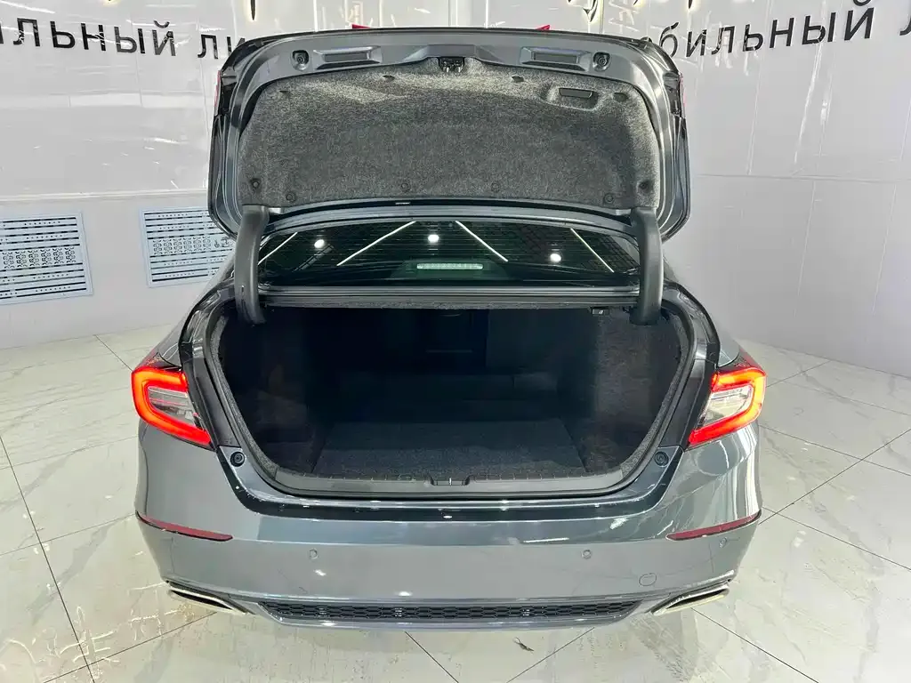 Honda Accord 2021 из CN, фото 7
