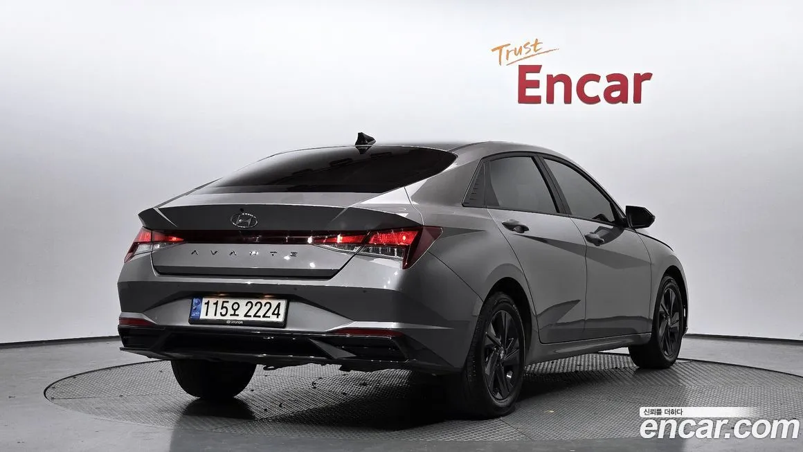 Hyundai AVANTE — фото 2