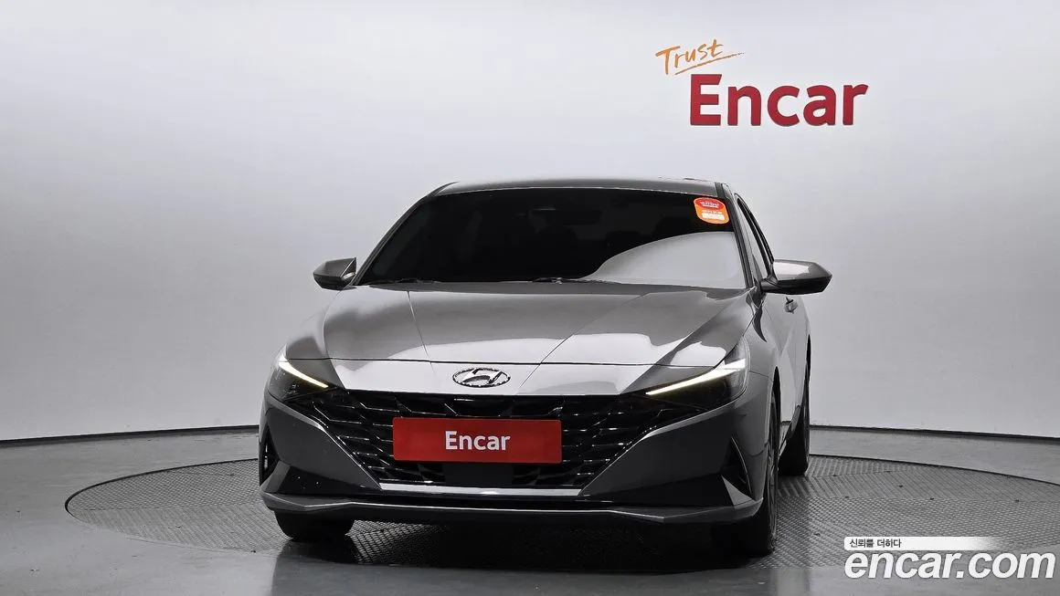 Hyundai AVANTE — фото 3
