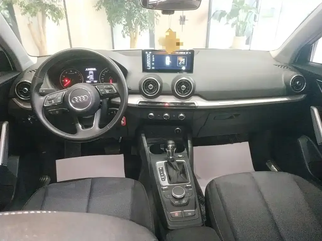 Audi Q2L 2021 из CN, фото 10