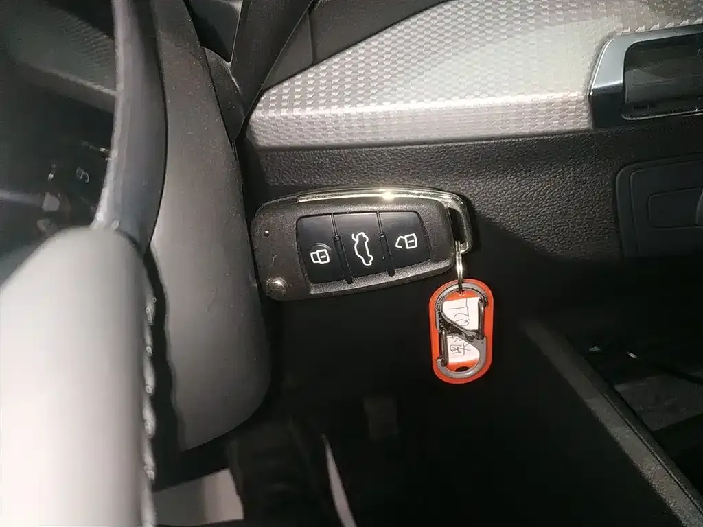 Audi Q2L 2021 из CN, фото 9