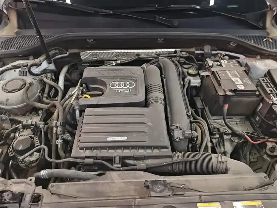 Audi Q2L 2023 из CN, фото 10