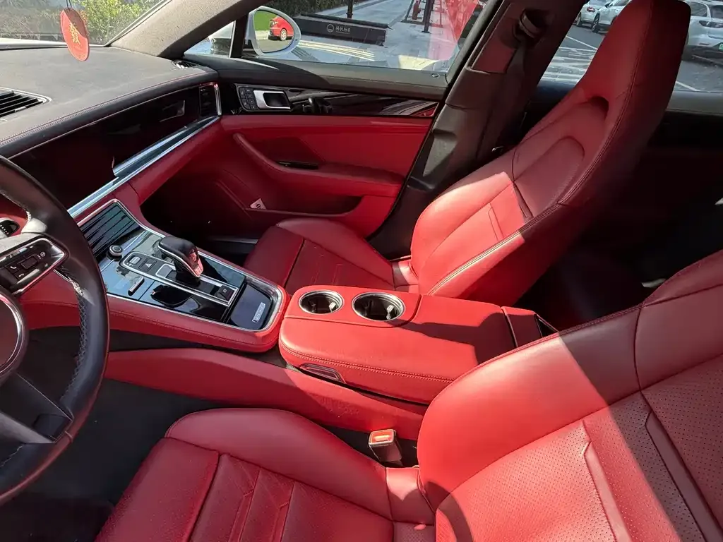 Porsche Panamera 2022 из CN, фото 10