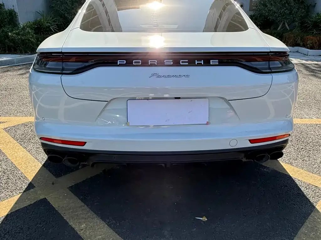 Porsche Panamera 2022 из CN, фото 5