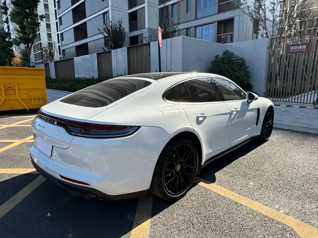 Porsche Panamera 2022 из CN, фото 7