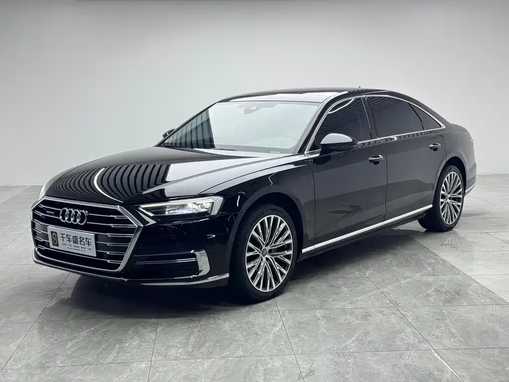 Audi A8 2022 из CN, фото 1