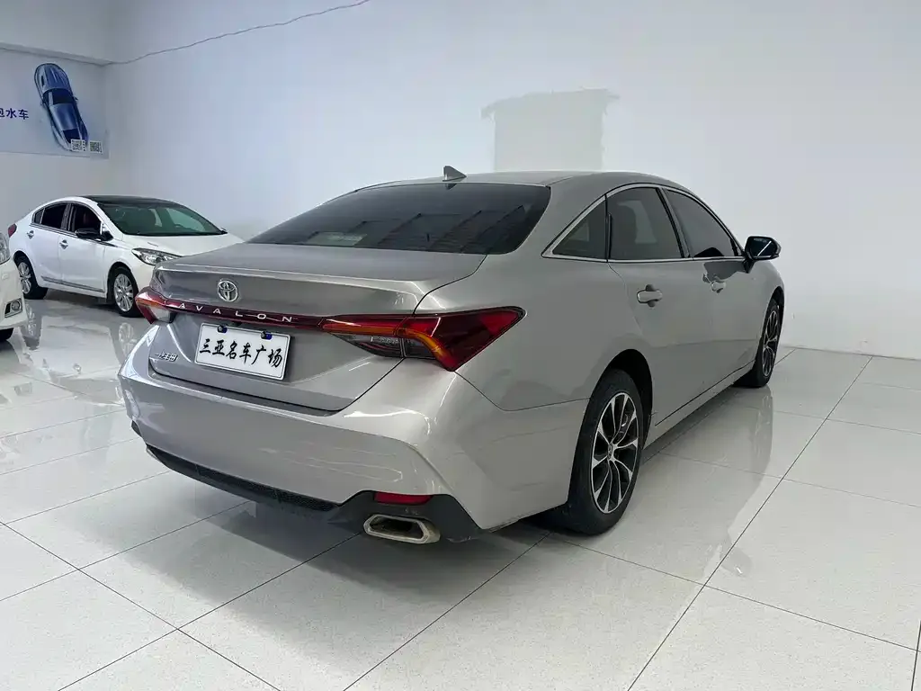 Toyota Avalon 2023 из CN, фото 6