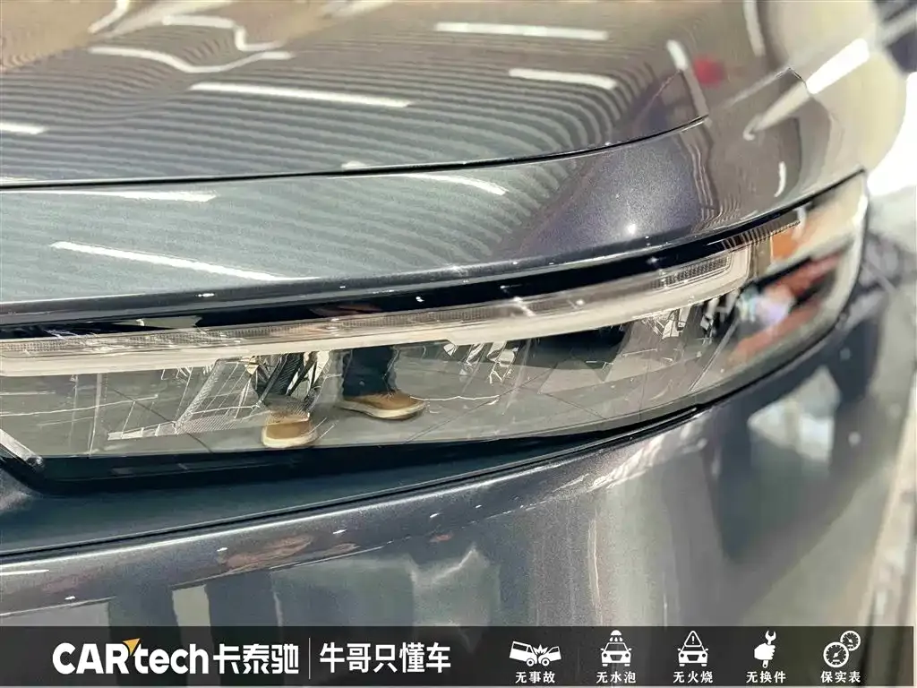 Honda Accord — фото 9