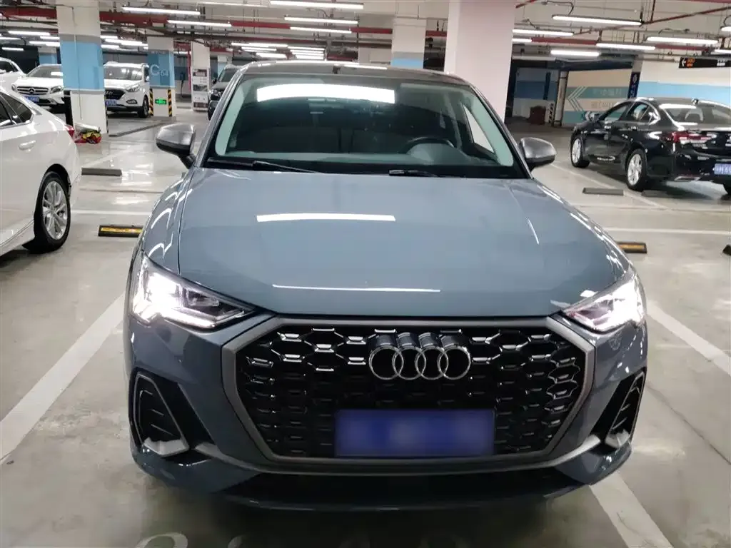 Audi Q3 Sportback — фото 3