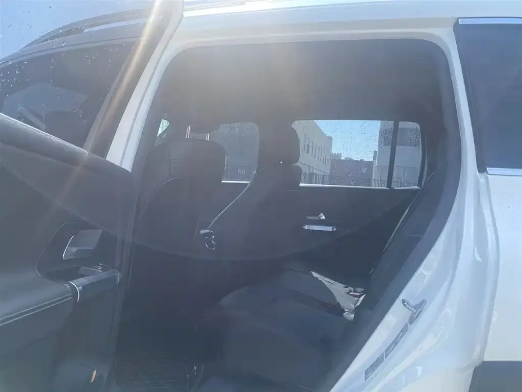 Mercedes-Benz GLB 2021 из CN, фото 5