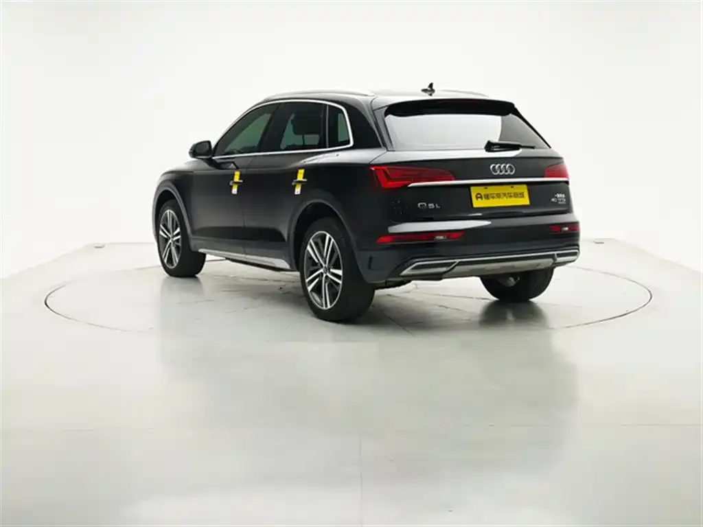 Audi Q5L 2022 из CN, фото 6