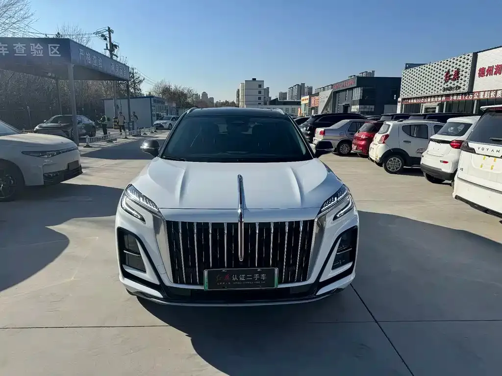 Hongqi HS3 PHEV — фото 2