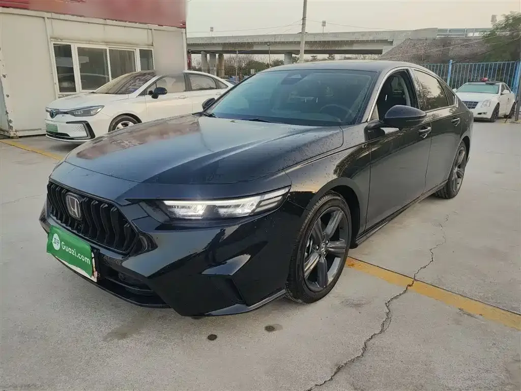 Honda Inspire — фото 1