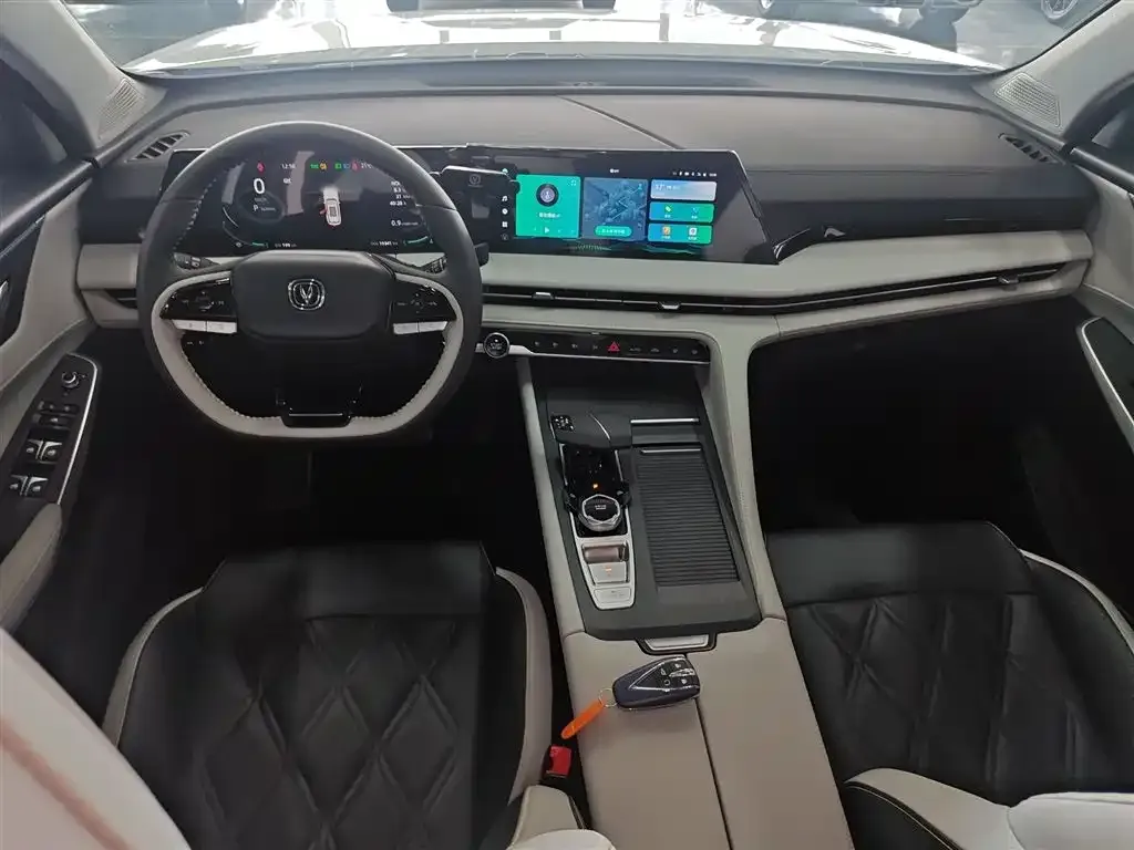 Changan CS75PLUS 2023 из CN, фото 10