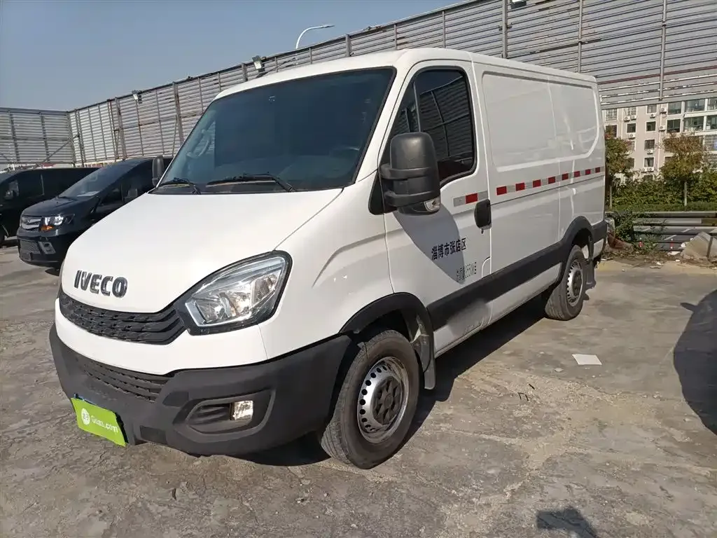 IVECO Ousheng 2021 из CN, фото 1