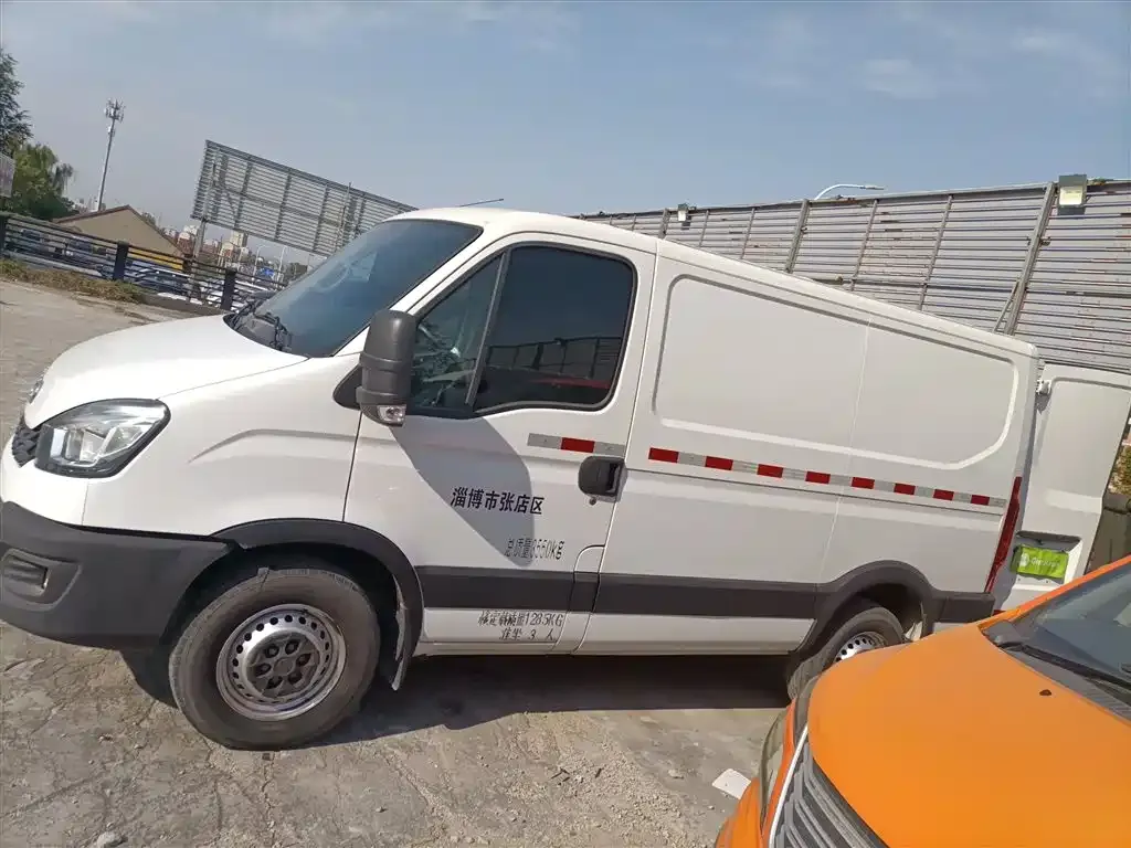IVECO Ousheng 2021 из CN, фото 5