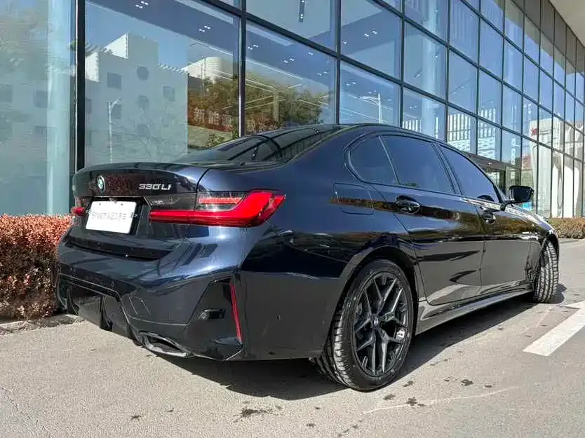 BMW 3 Series 2024 из CN, фото 4